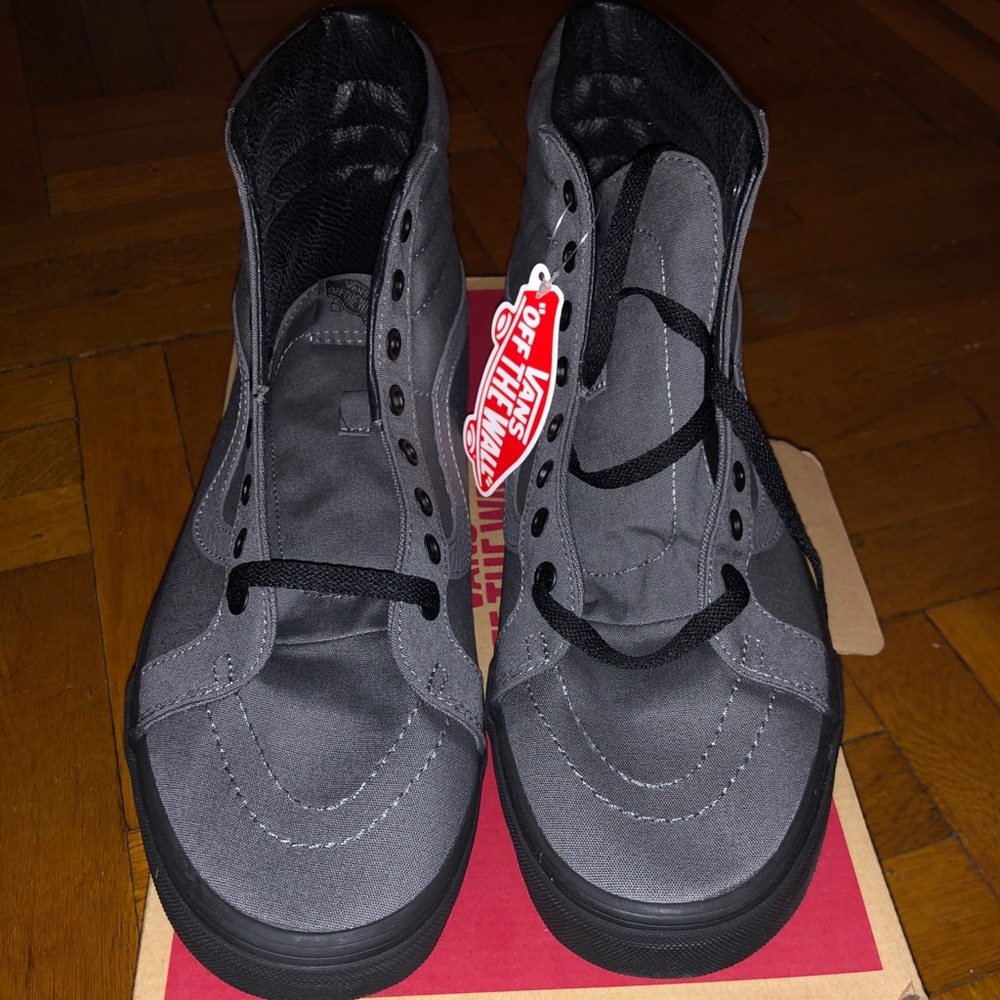 Men’s Vans sneakers